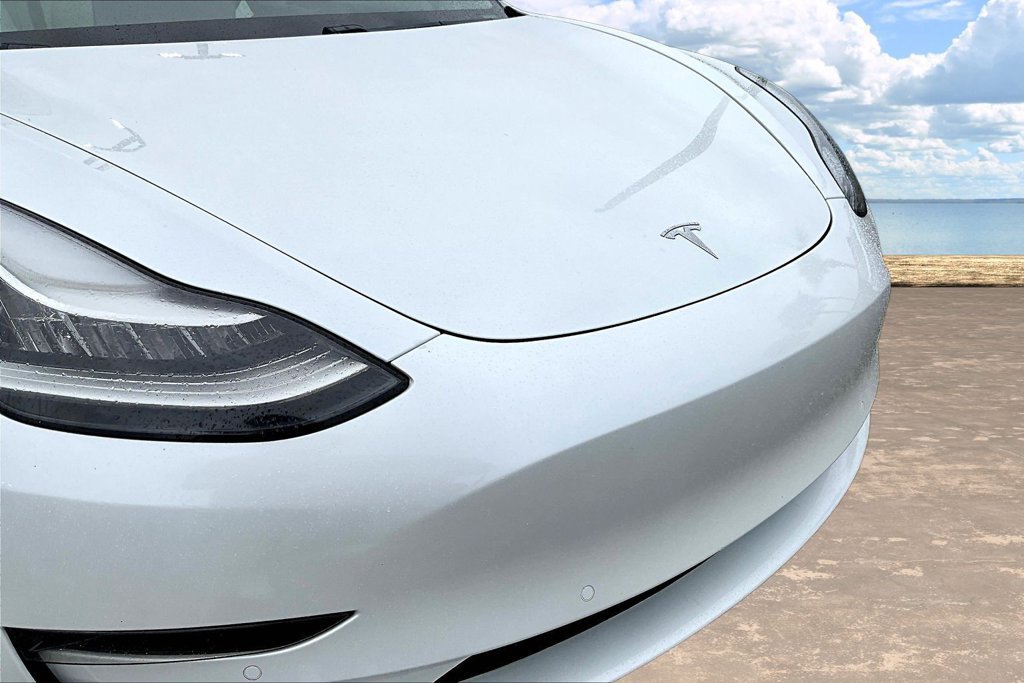 Used 2020 Tesla Model 3 Standard Range Plus RWD image 31
