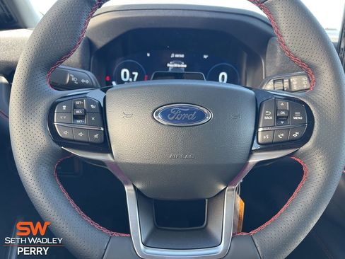 New 2025 Ford Explorer ST-Line w/ Premium Package image 20