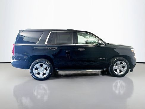 Used 2018 Chevrolet Tahoe Premier AWD/4WD image 8