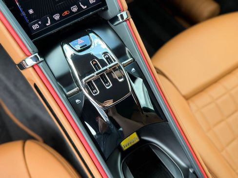 Used 2022 Ferrari Roma RWD image 41