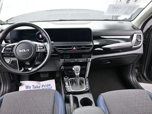 Used 2024 Kia Seltos S AWD/4WD image 29