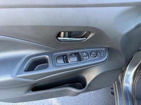 New 2025 Nissan Versa SV image 24