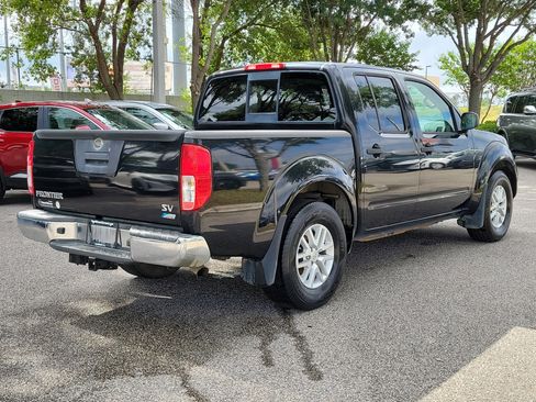 Used 2017 Nissan Frontier SV RWD image 6