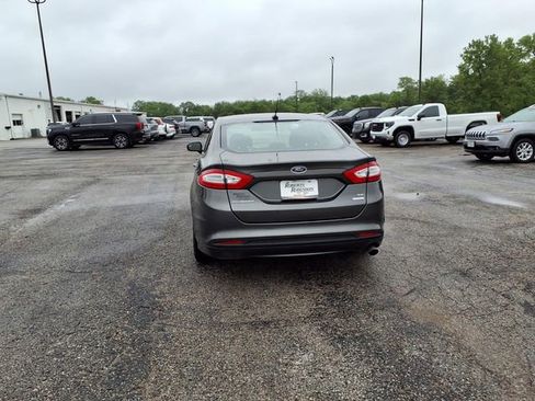 Used 2016 Ford Fusion SE w/ Equipment Group 202A FWD image 27
