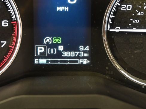 Used 2023 Subaru Forester Touring AWD/4WD image 26