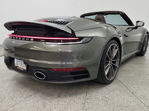 Used 2022 Porsche 911 Carrera image 38