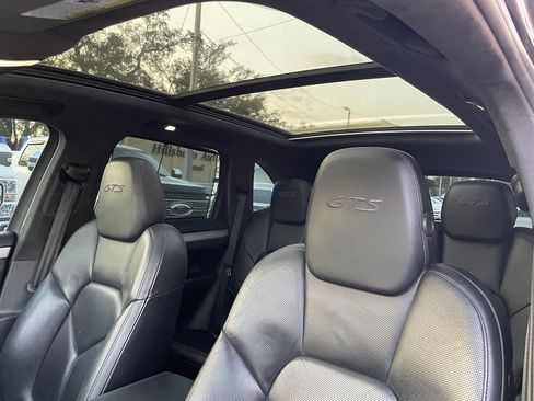 Used 2016 Porsche Cayenne GTS image 5