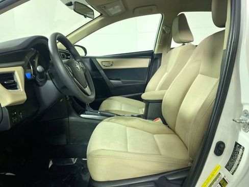 Used 2014 Toyota Corolla L image 4