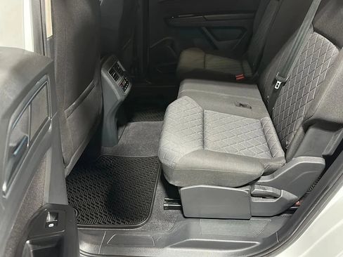 Used 2019 Volkswagen Atlas S FWD image 11