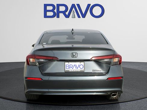 Used 2025 Honda Civic Sport image 5