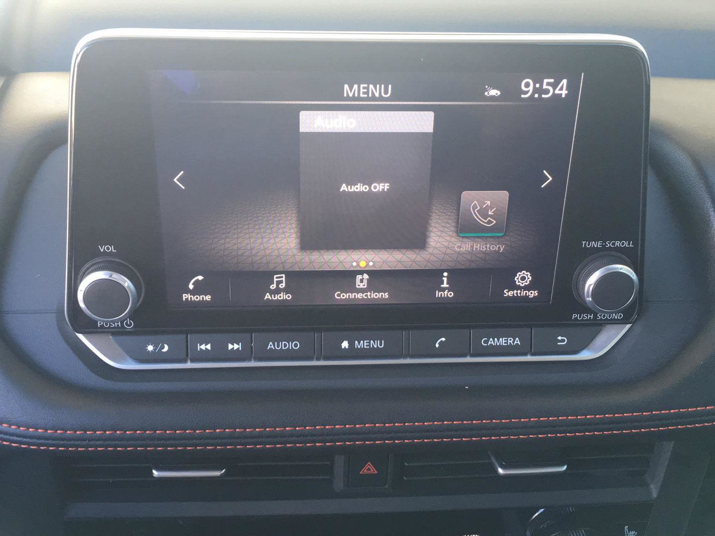Used 2025 Nissan Rogue SV AWD/4WD image 18