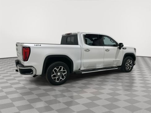 Used 2024 GMC Sierra 1500 SLT w/ SLT Premium Package image 7