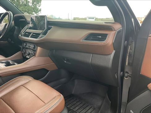 Used 2023 Chevrolet Tahoe High Country image 18