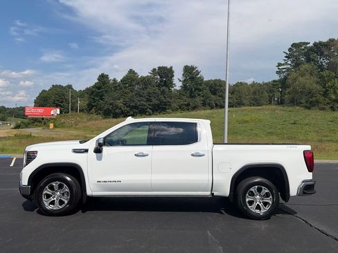 Used 2025 GMC Sierra 1500 SLT AWD/4WD image 7