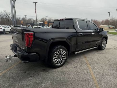 Used 2026 GMC Sierra 1500 Denali Ultimate AWD/4WD image 8