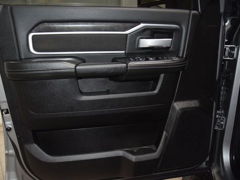 Used 2024 RAM 2500 Big Horn w/ Night Edition image 51