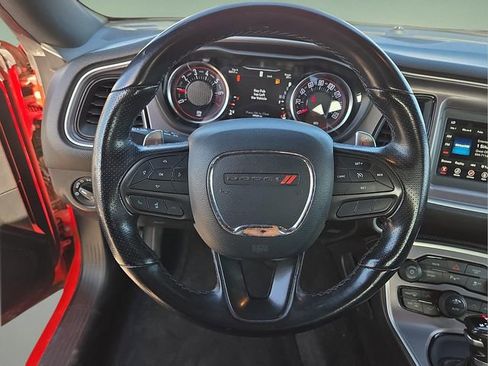 Used 2022 Dodge Challenger GT image 18