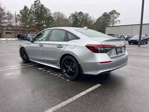 Certified 2025 Honda Civic Sport image 9