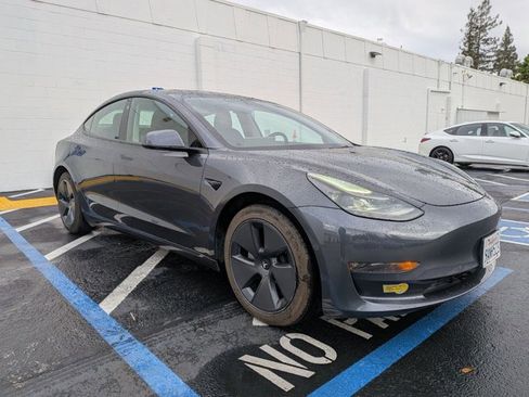 Used 2022 Tesla Model 3 Long Range image 3