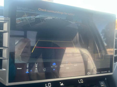 Used 2024 Toyota Tundra Limited image 18