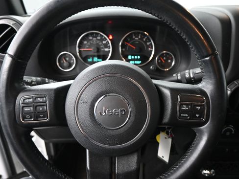Used 2017 Jeep Wrangler Unlimited Sport w/ Quick Order Package 24S AWD/4WD image 26