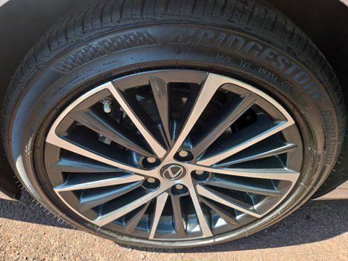 Certified 2025 Lexus ES 350 w/ Premium Package FWD image 10
