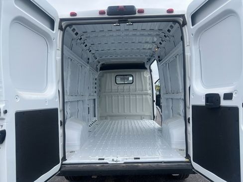 Used 2025 RAM ProMaster 2500 w/ Safety Group image 10