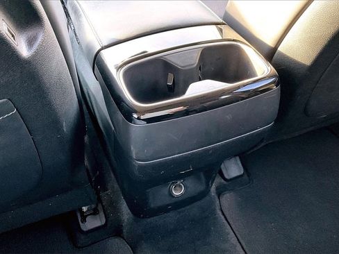 Used 2020 Kia Telluride LX image 22