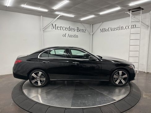 Used 2025 Mercedes-Benz C 300 Sedan image 8
