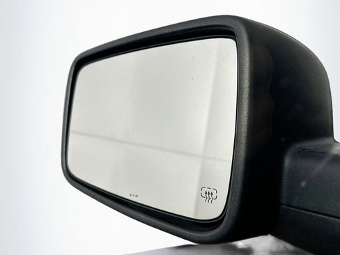 Used 2009 Dodge Ram 1500 Truck SLT w/ Big Horn Regional Pkg image 16