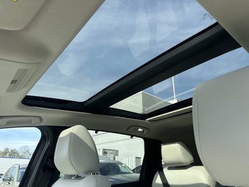 Certified 2025 MAZDA CX-90 3.3 Turbo S w/ Premium Plus image 28