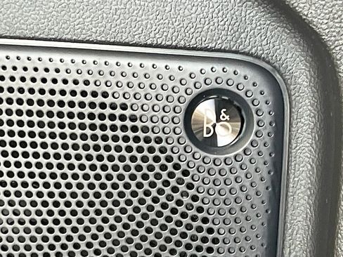 Used 2024 Ford Escape Platinum w/ Premium Technology Package image 19