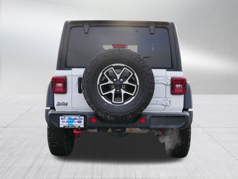 Used 2024 Jeep Wrangler Unlimited Rubicon image 6