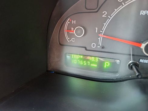 Used 2006 Lincoln LS RWD image 19