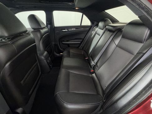 Used 2023 Chrysler 300 S w/ Comfort Group RWD image 25