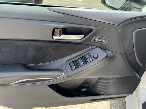 Used 2019 Toyota Avalon Touring FWD image 23