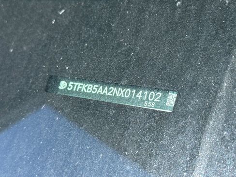 Used 2022 Toyota Tundra SR w/ SR Tow Package image 33