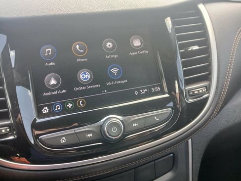 Used 2018 Chevrolet Trax LT FWD image 14