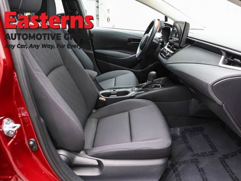 Used 2025 Toyota Corolla LE FWD image 23