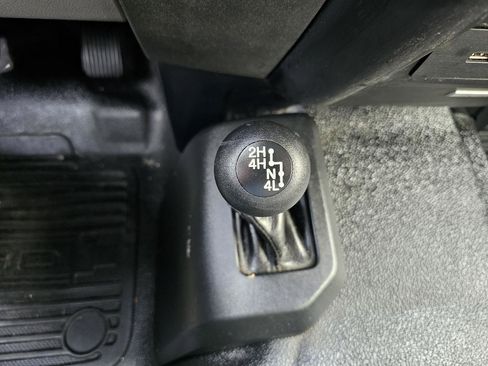 Used 2017 Ford F250 XL w/ Power Equipment Group AWD/4WD image 20