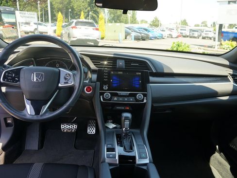 Used 2019 Honda Civic Sport image 21