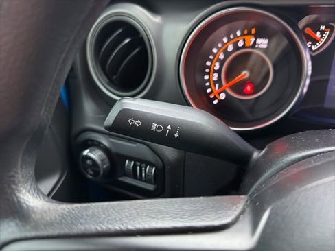 Used 2021 Jeep Gladiator Sport AWD/4WD image 35