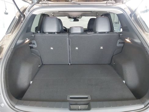 Used 2025 Nissan Kicks SR w/ SR Premium Package FWD image 27