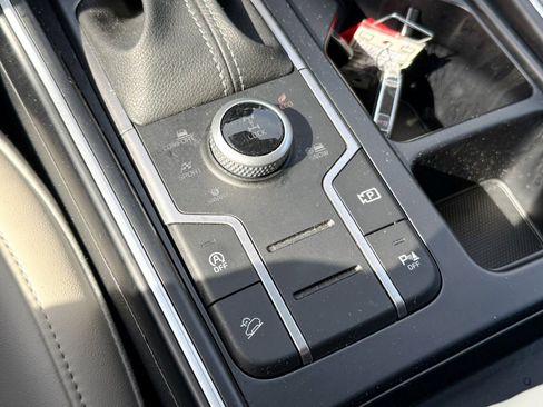 Certified 2021 Kia Sorento S image 22