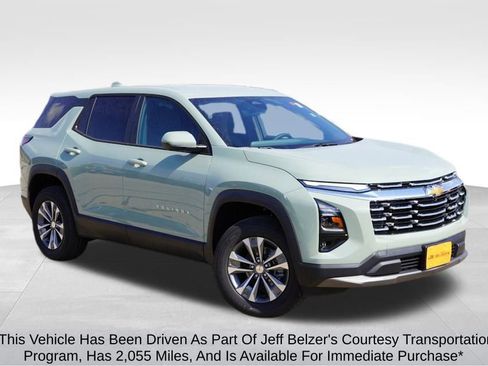 New 2026 Chevrolet Equinox LT w/ Safety and Technology Package image 1