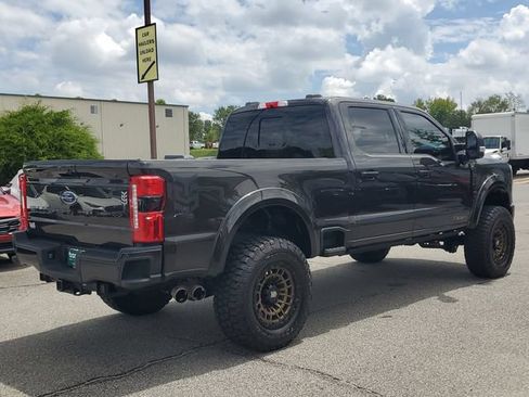 Used 2024 Ford F250 Lariat w/ Lariat Ultimate Package AWD/4WD image 6