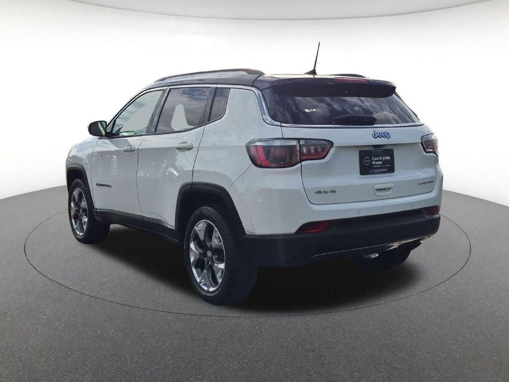Used 2018 Jeep Compass Limited w/ Navigation Group AWD/4WD image 7