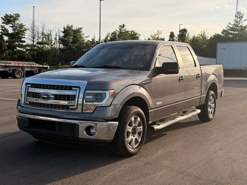 Used 2014 Ford F150 XLT w/ Equipment Group 302A Luxury RWD image 1