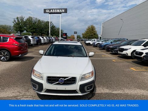 Used 2010 Volvo XC70 3.2 AWD/4WD image 2