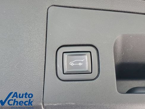 Used 2020 Cadillac XT5 Sportv AWD/4WD image 11